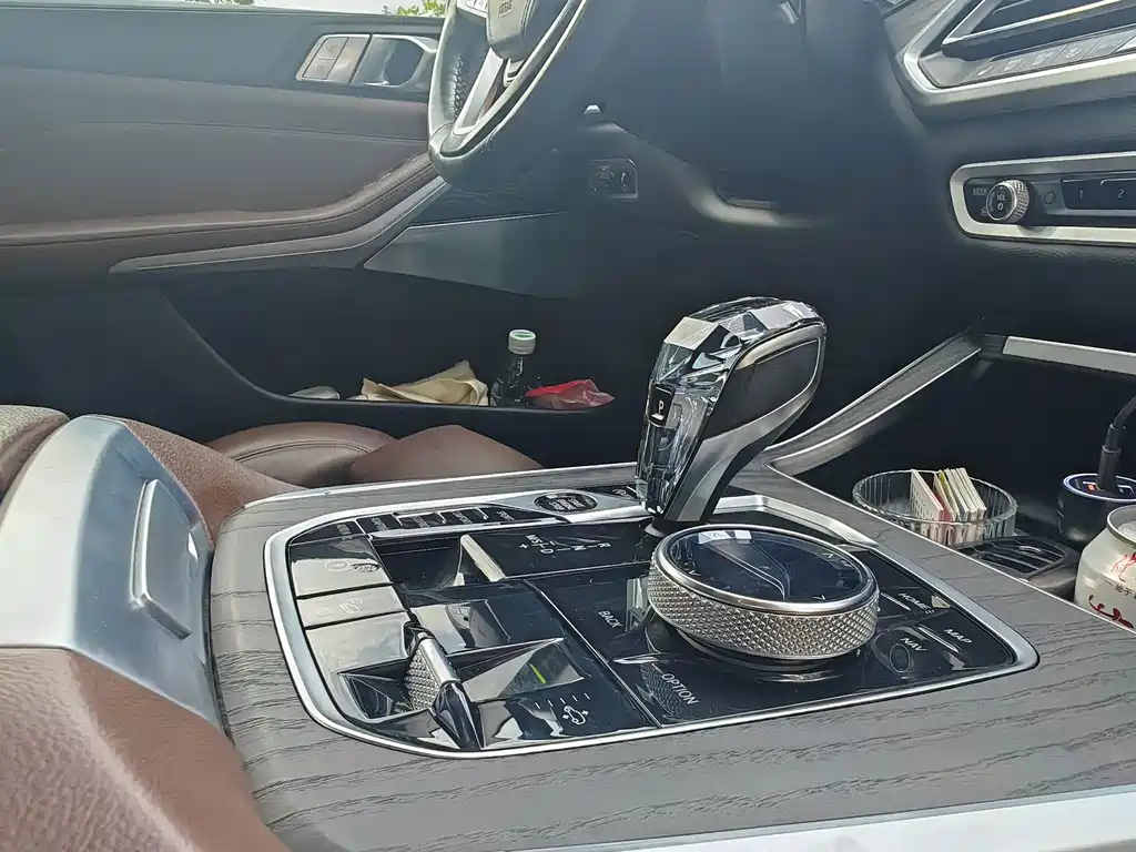 BMW X7 — миниатюра 29
