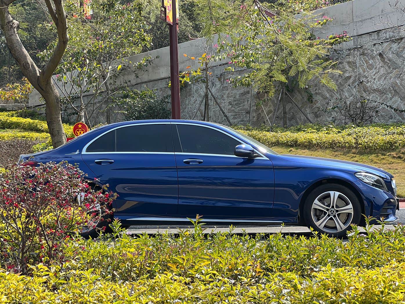 Mercedes-Benz C-Class 1.5 л 2021 г. Голубой, пробег 50000 км