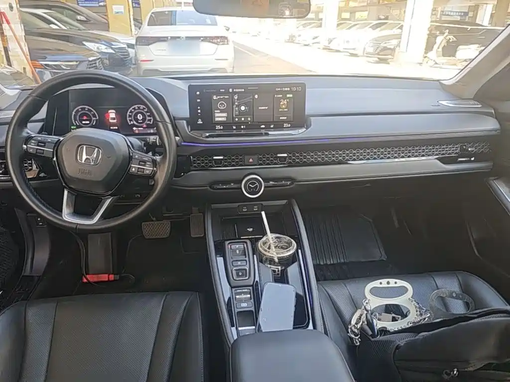 Honda Accord New Energy — миниатюра 10