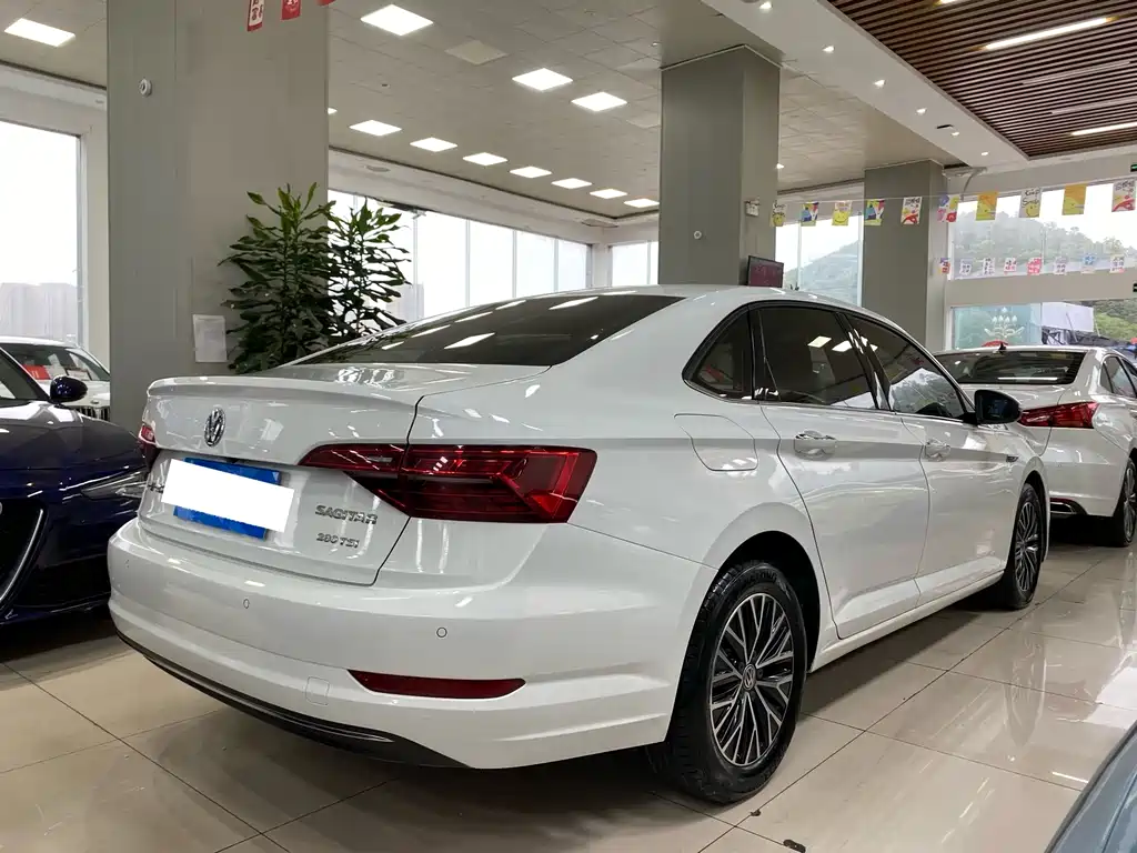 Volkswagen Sagitar — миниатюра 10