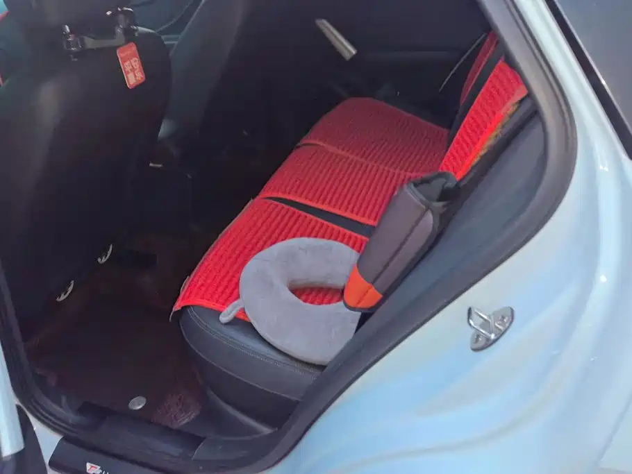 Audi Q2L — миниатюра 11