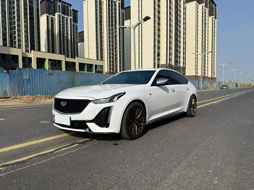 Cadillac CT5 2023
