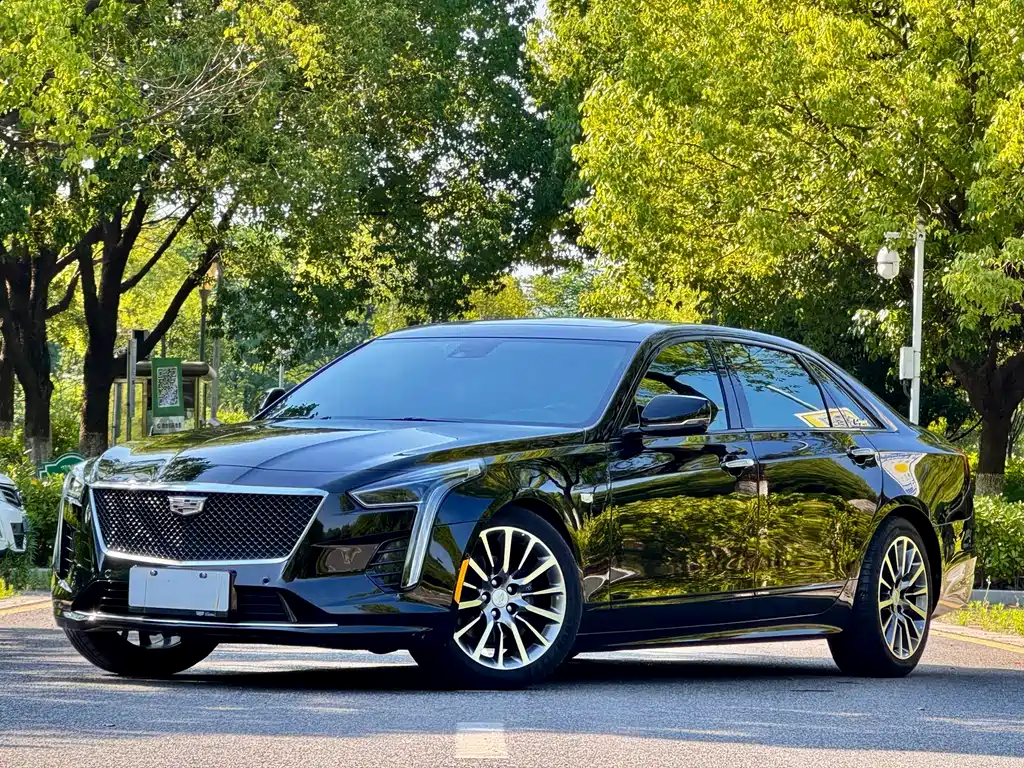 Купить Cadillac CT6