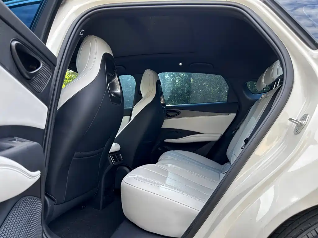 BYD Seal 06 — миниатюра 7