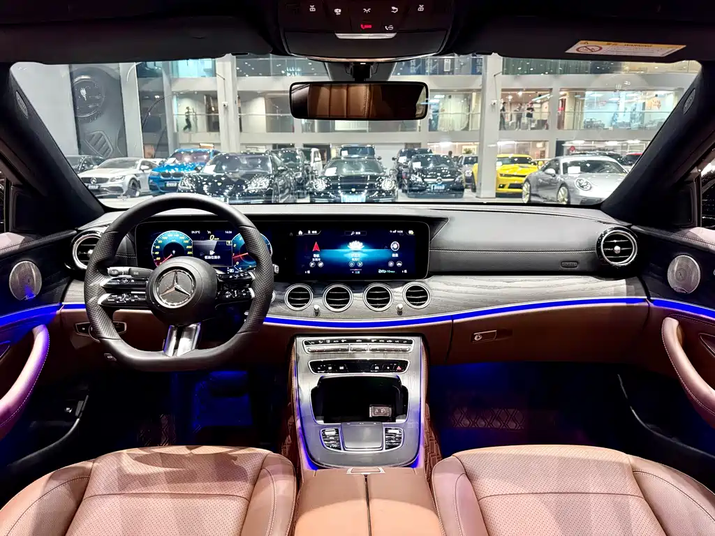 MERCEDES-BENZ E CLASS