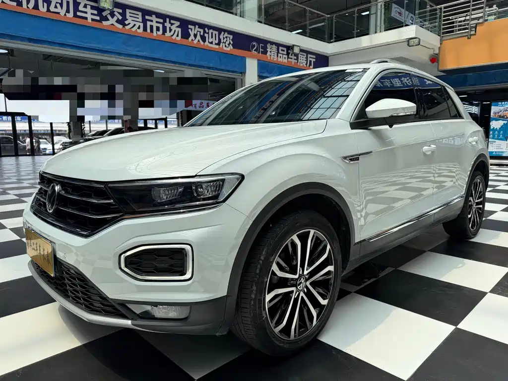 Купить Volkswagen T-Roc