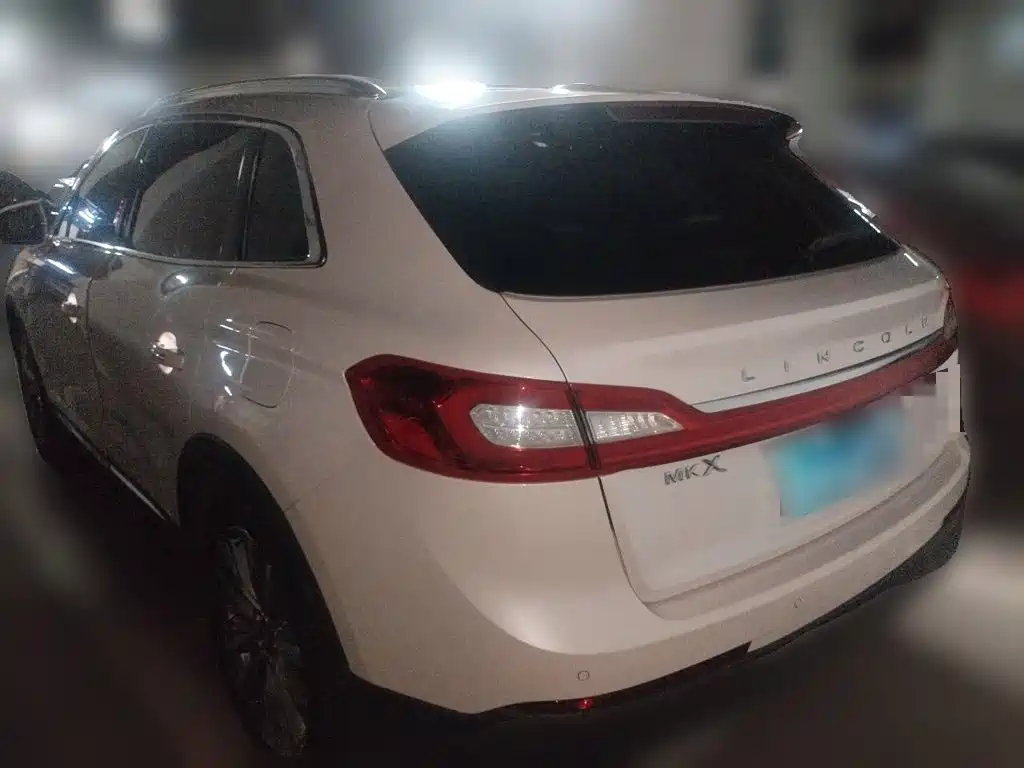 Lincoln MKX — миниатюра 25