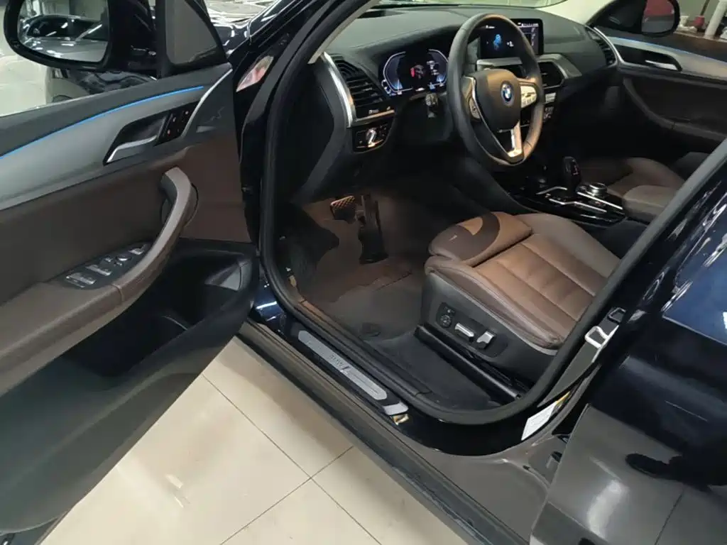 BMW iX3 — миниатюра 16