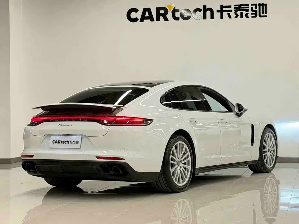 Porsche Panamera — миниатюра 3