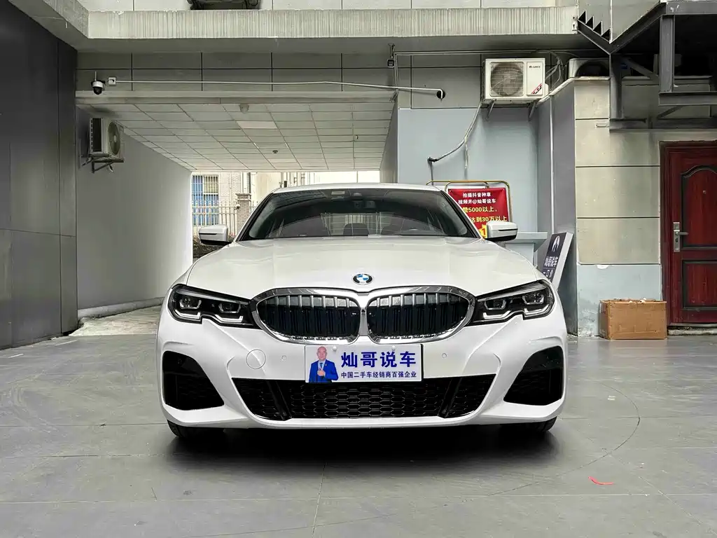 BMW 3 Series — миниатюра 19