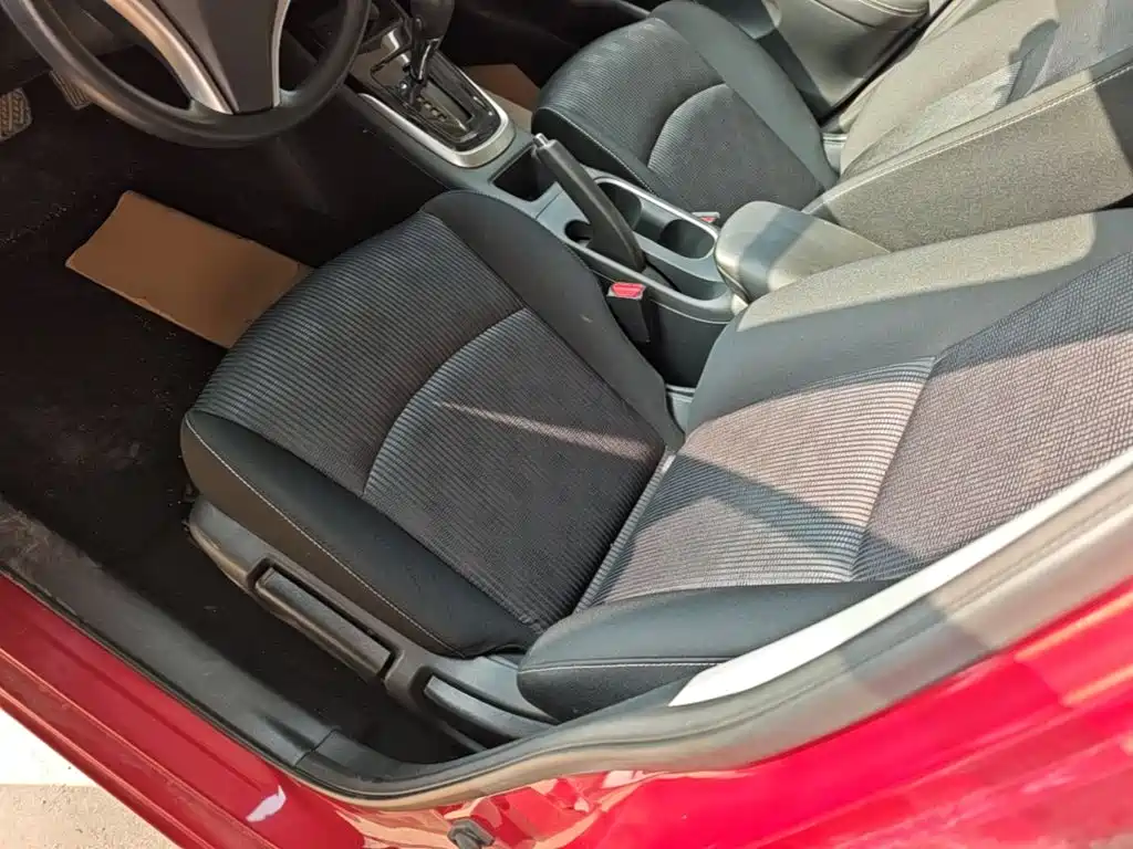 Nissan Tiida — миниатюра 15