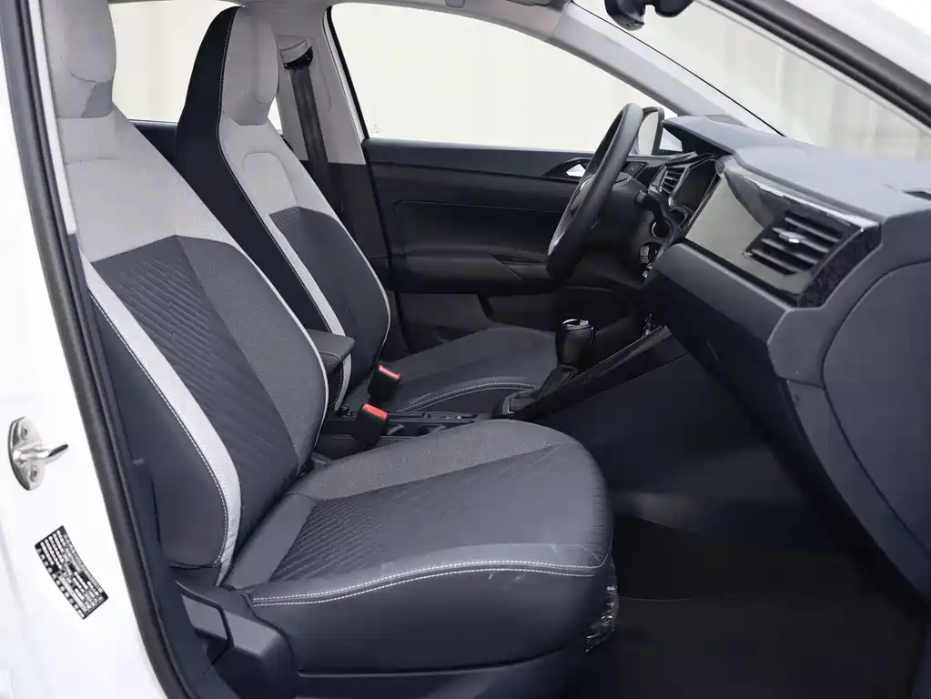 Volkswagen Lavida — миниатюра 13