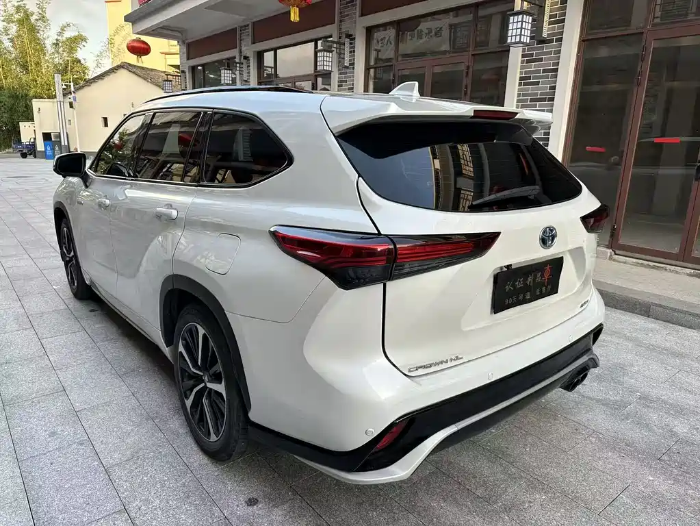 Toyota Crown Kluger 2021 2.5L HEV Luxury