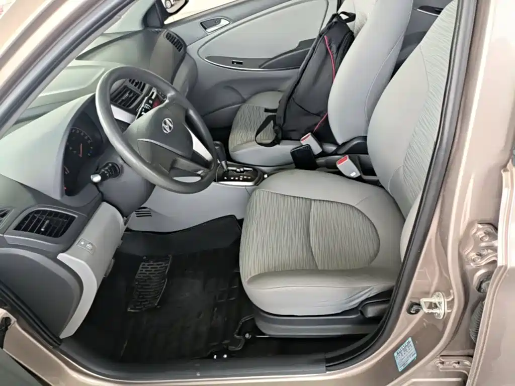 Hyundai Verna — миниатюра 15