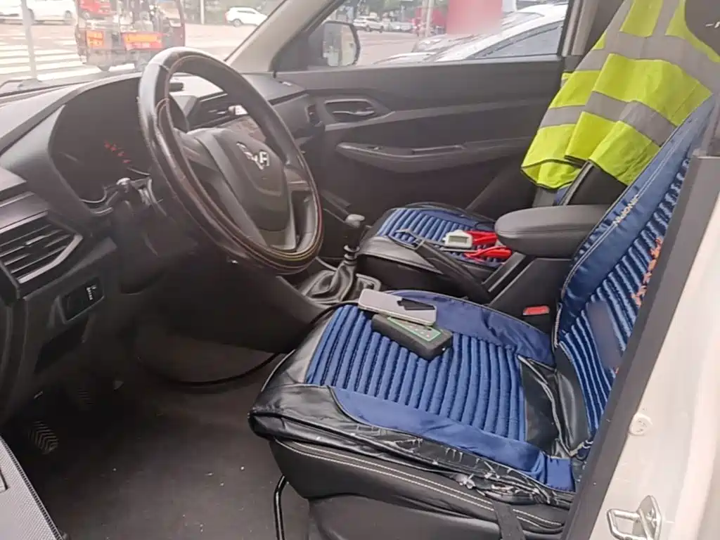 Wuling Hongguang — миниатюра 15
