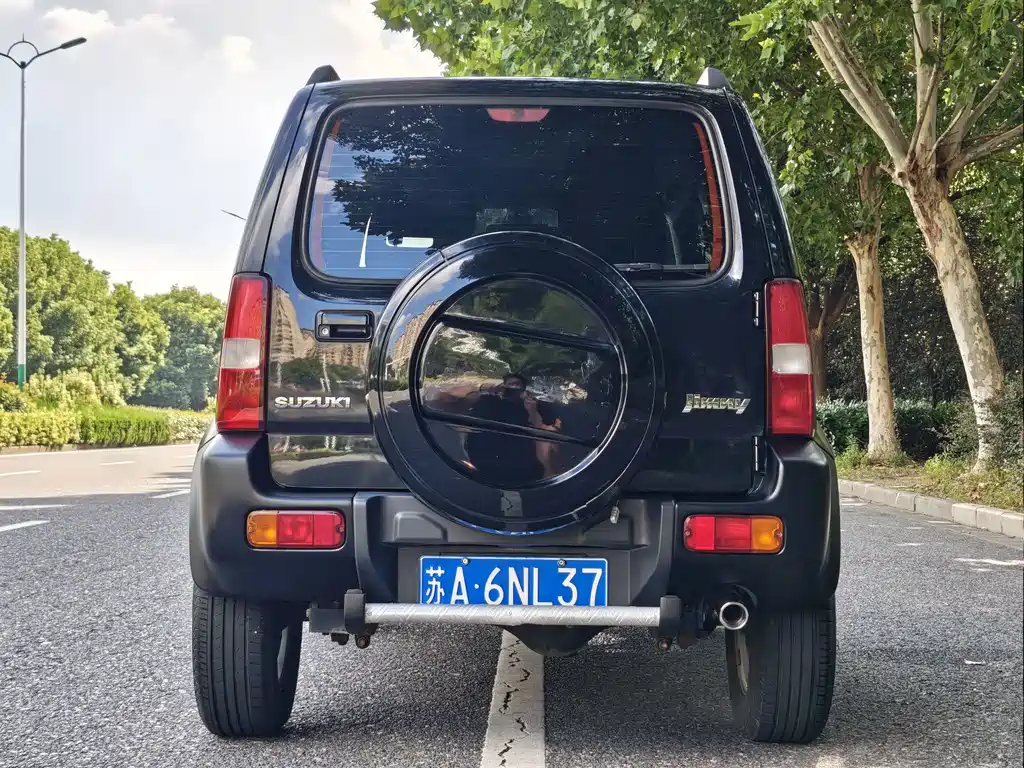 Suzuki Jimny — миниатюра 16