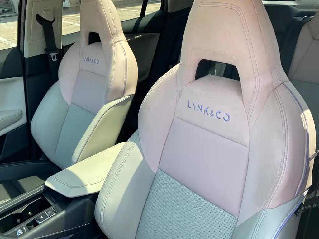 Lynk & Co 06 2023 Remix 1.5T Shero