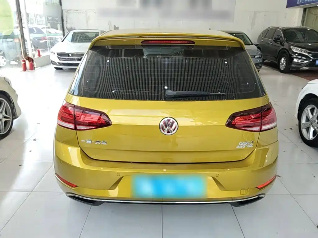 Volkswagen Golf — миниатюра 6