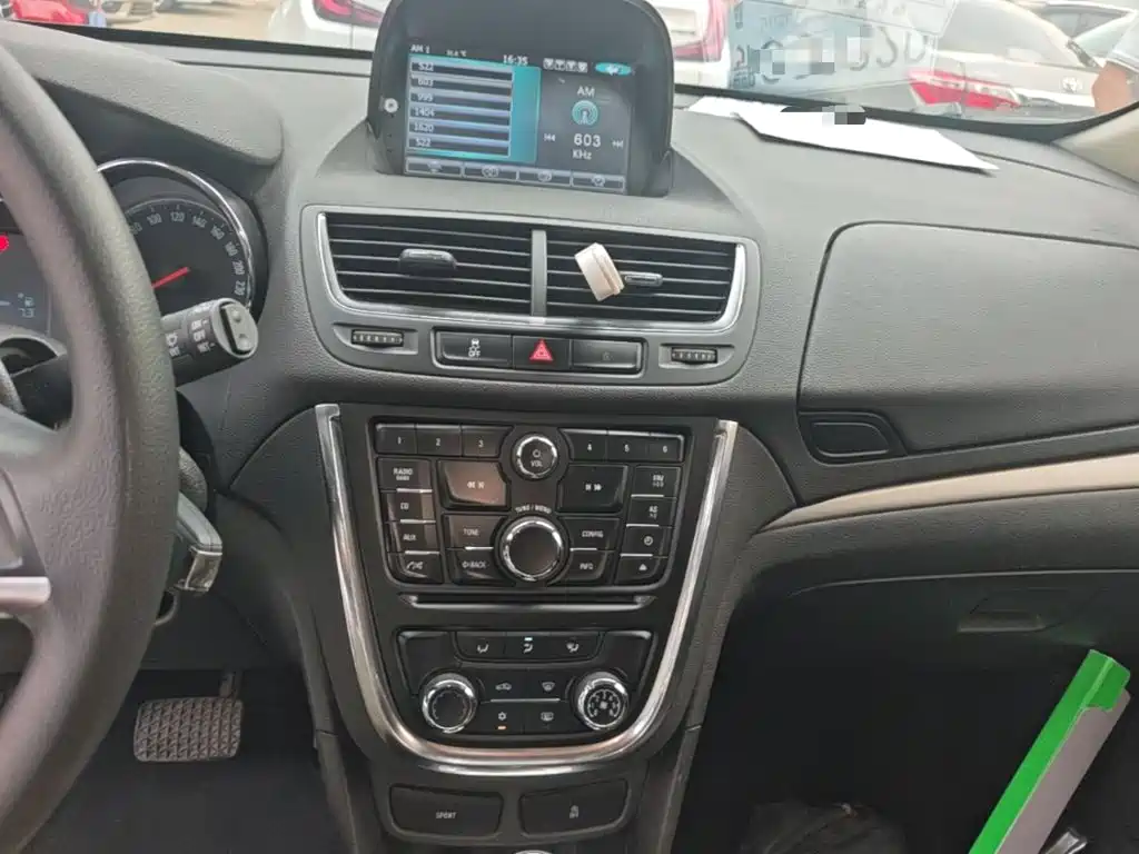 Buick Encore — миниатюра 13