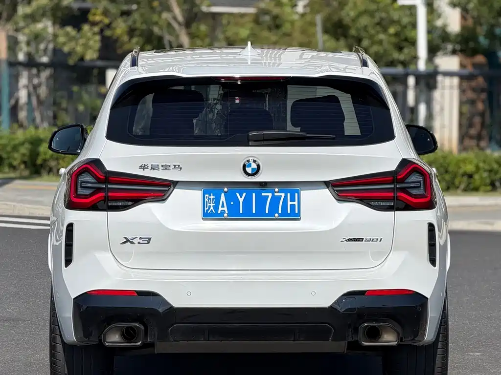 BMW X3 — миниатюра 9
