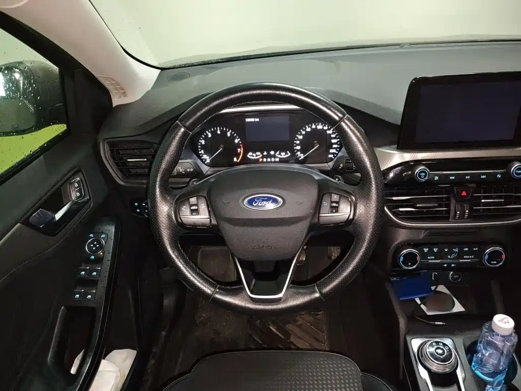 Ford Focus — миниатюра 11