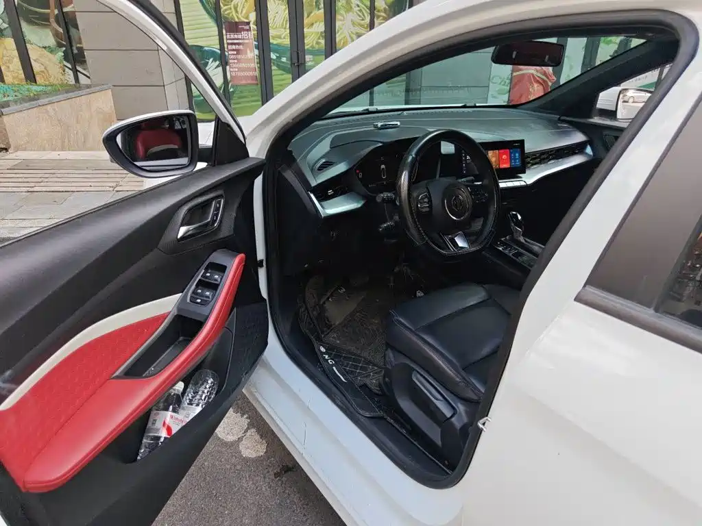 MG MG5 — миниатюра 12