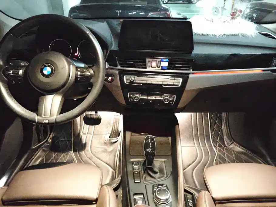 BMW X1 — миниатюра 12