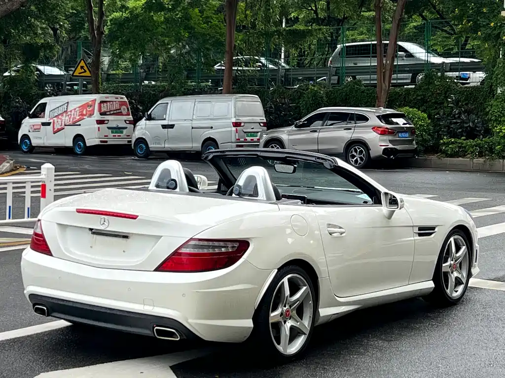 Mercedes-Benz SLK-Class — миниатюра 9