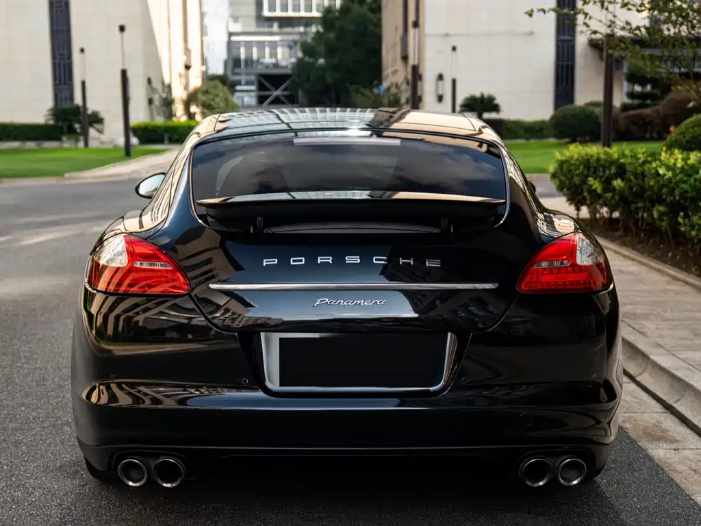 Porsche Panamera — миниатюра 5