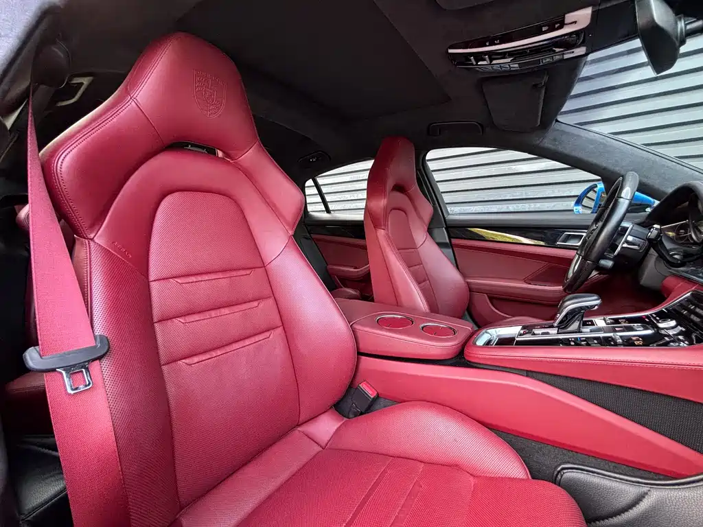 Porsche Panamera — миниатюра 17