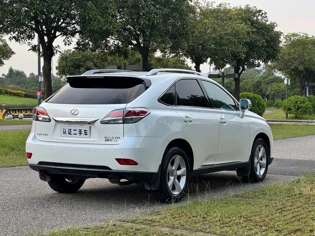 Lexus RX Classic — миниатюра 7