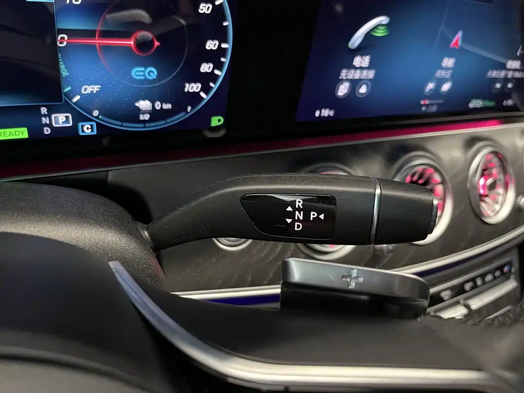 Mercedes-Benz E-Class New Energy — миниатюра 19