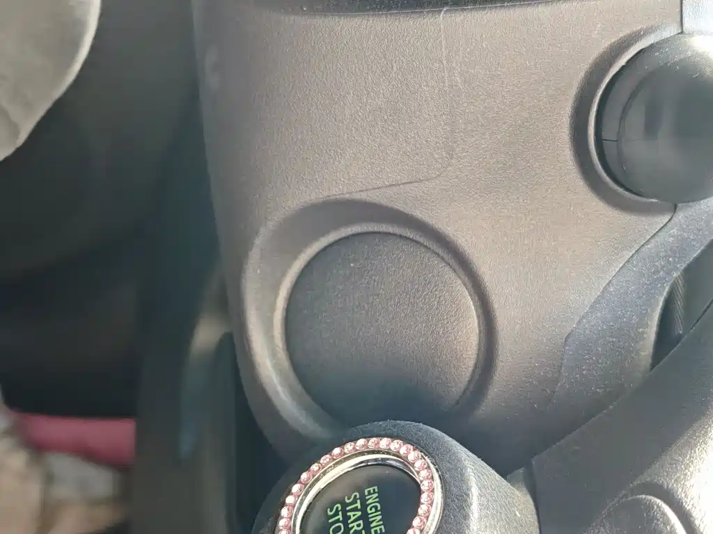 TOYOTA YARIS L ZHIXUAN