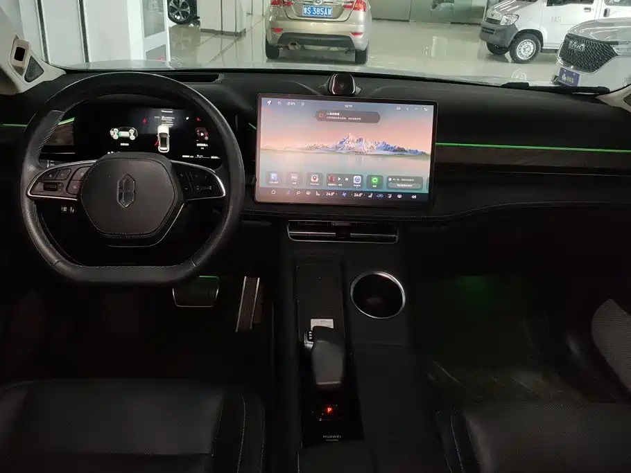 AITO Wenjie AITO M5 — миниатюра 12