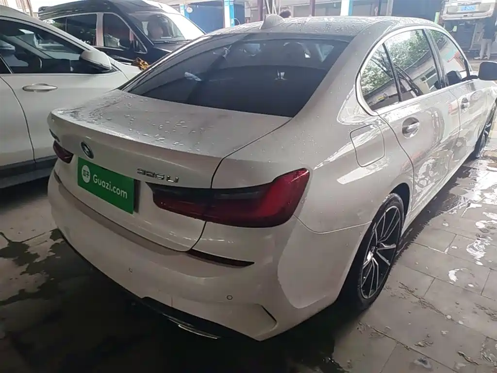 BMW 3 Series 3 2022 325Li M Sport