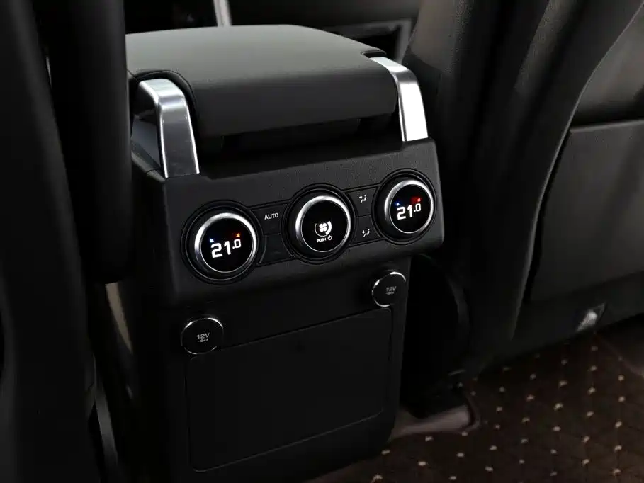 Land Rover Discovery — миниатюра 17
