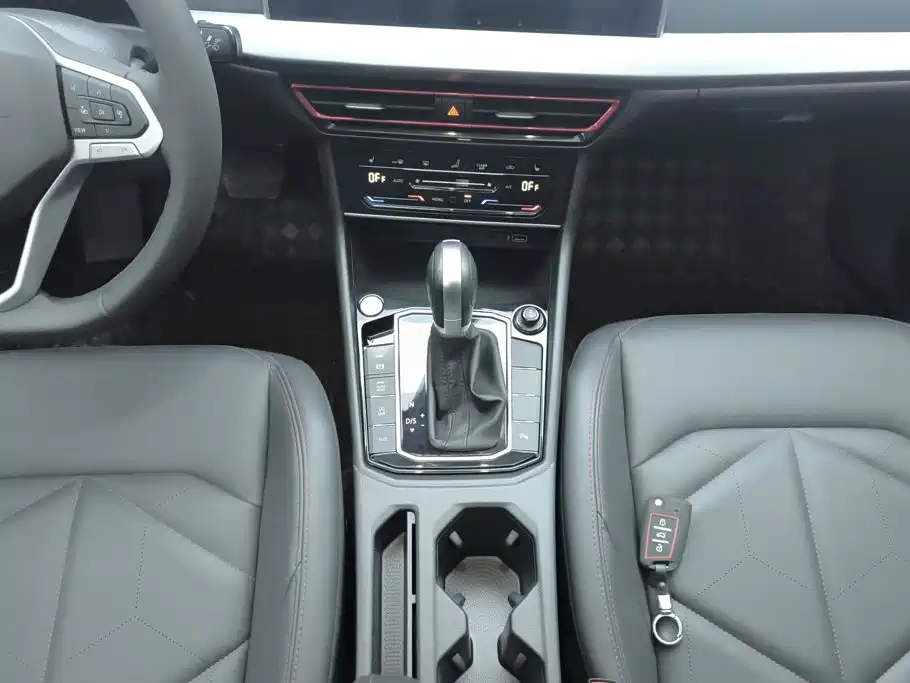 Volkswagen Lavida — миниатюра 16