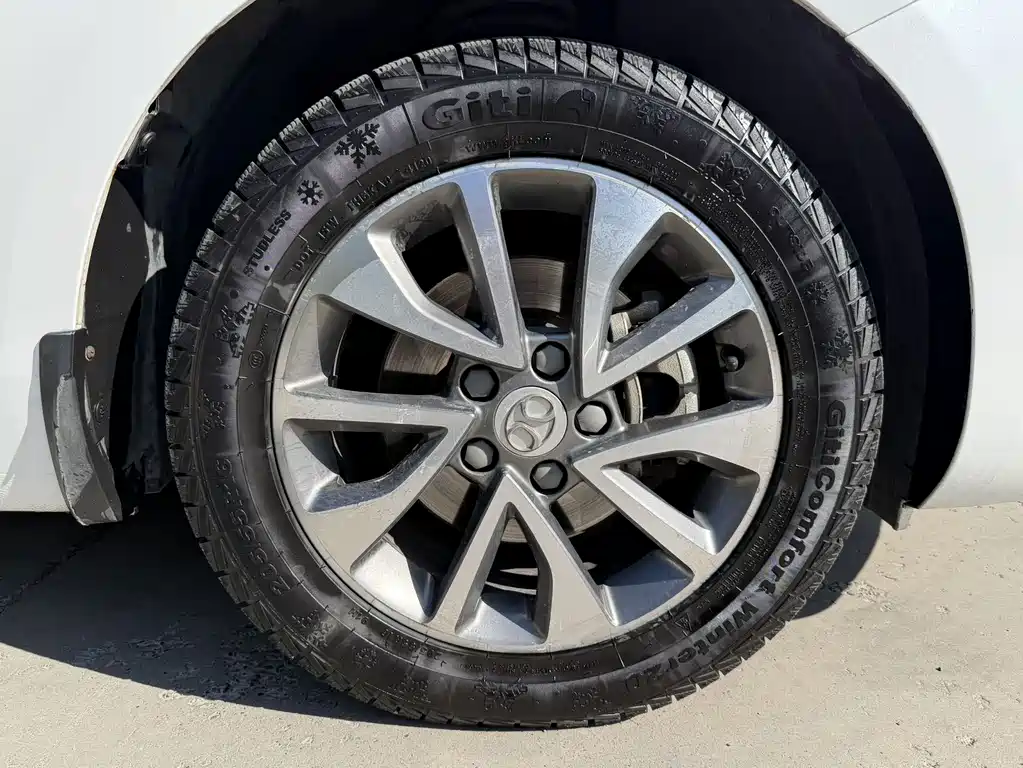 BAIC Senova D50 — миниатюра 14
