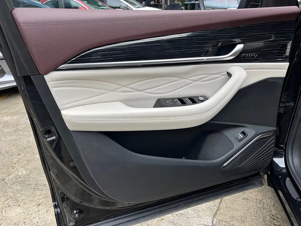 Geely Xingyue L — миниатюра 7