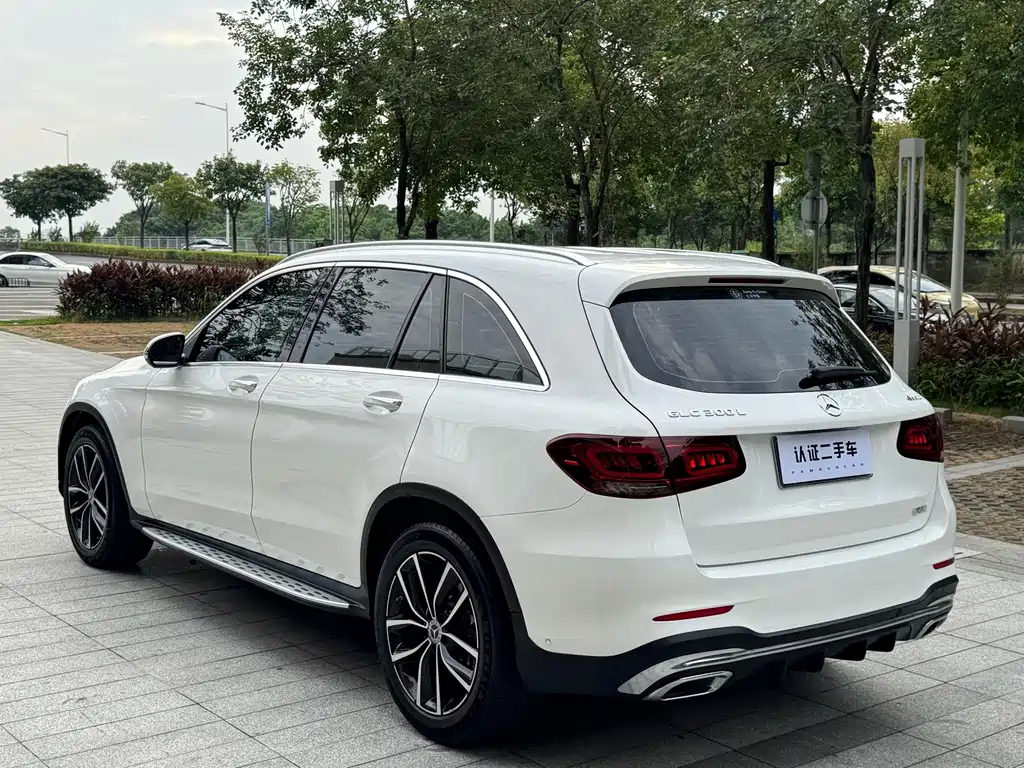 Mercedes-Benz GLC — миниатюра 13