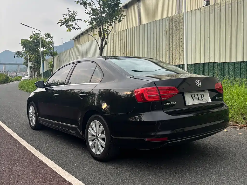 Volkswagen Sagitar — миниатюра 14