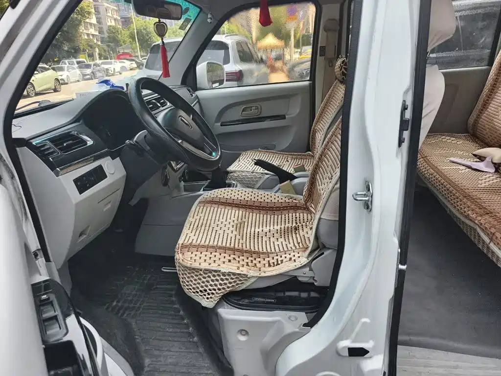 Jinbei Hiace X30L — миниатюра 16
