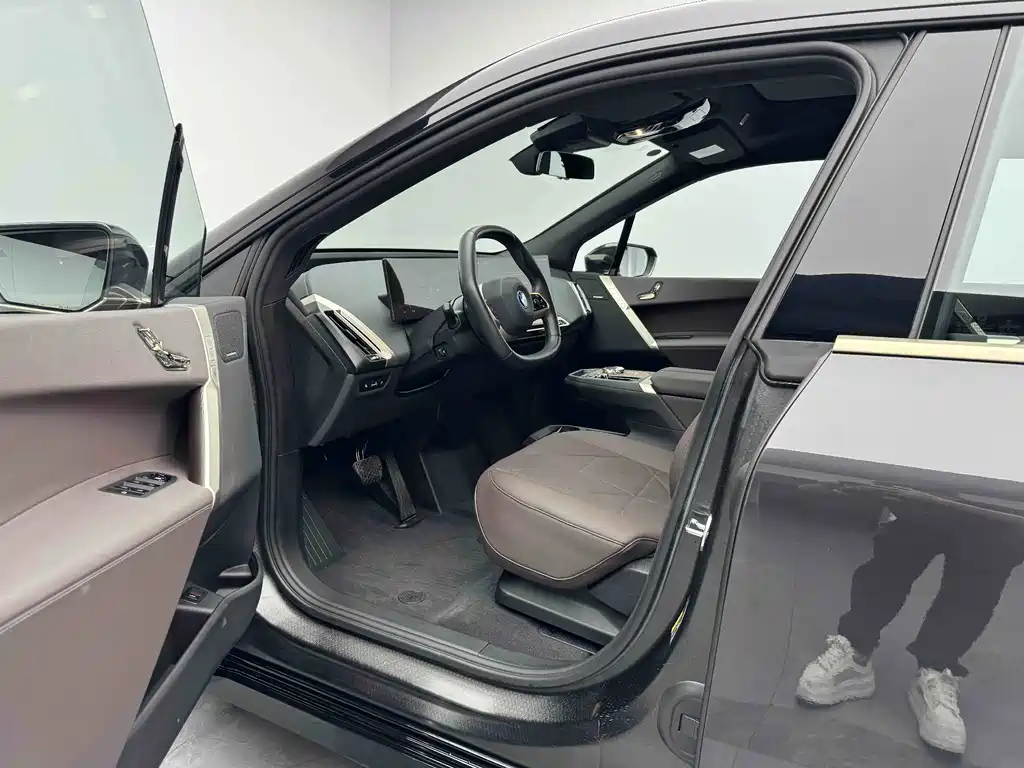 BMW iX — миниатюра 6