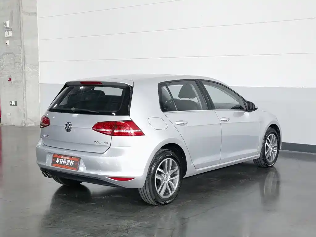 Volkswagen Golf — миниатюра 2