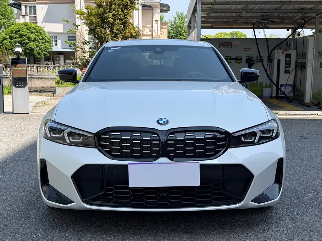 BMW 3 Series — миниатюра 3