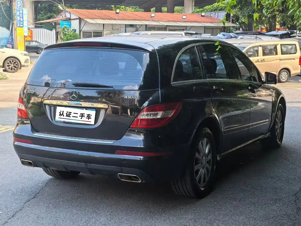 Mercedes-Benz R-Class — миниатюра 6