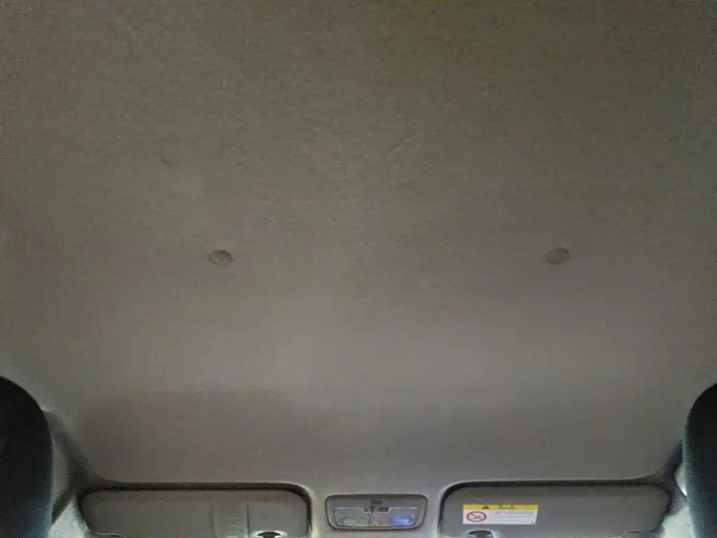 Toyota Yaris L — миниатюра 18