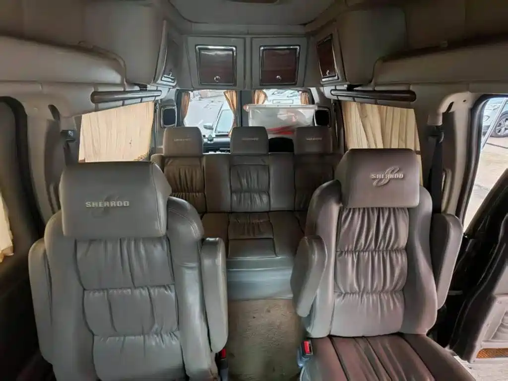 GMC Savana 2007 5.3L 7 мест