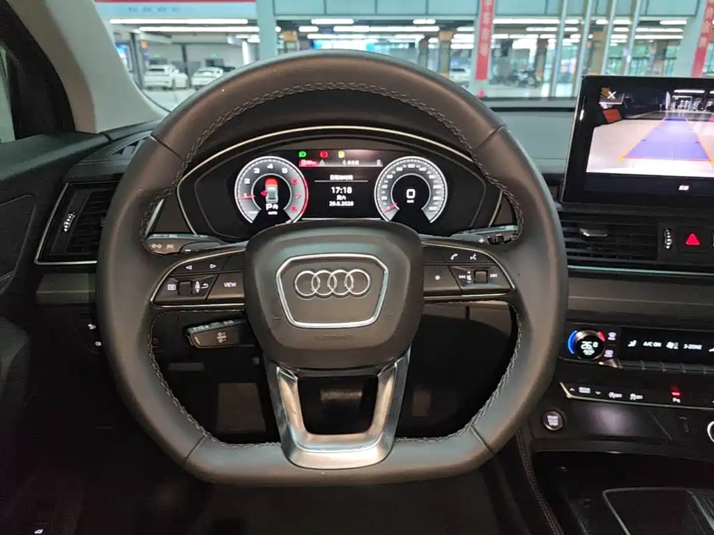Audi Q5L — миниатюра 11