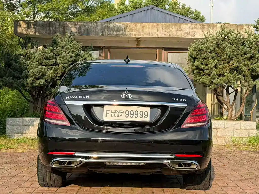 Mercedes-Benz S-Class — миниатюра 8